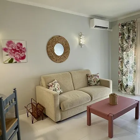 Flor De Amendoeira Mar 아파트 알부페이라